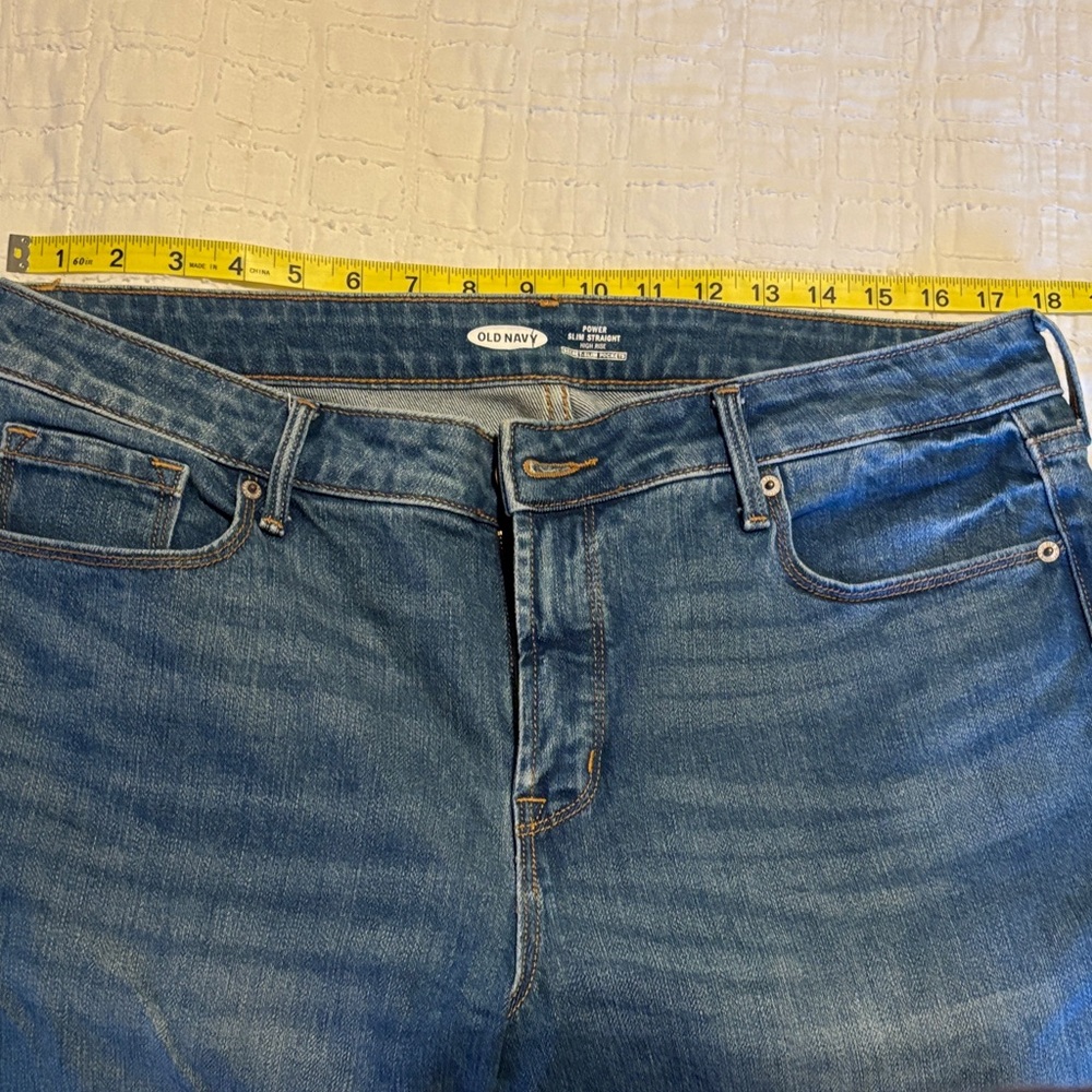 Old Navy Women's Straight Leg Jeans - Blue